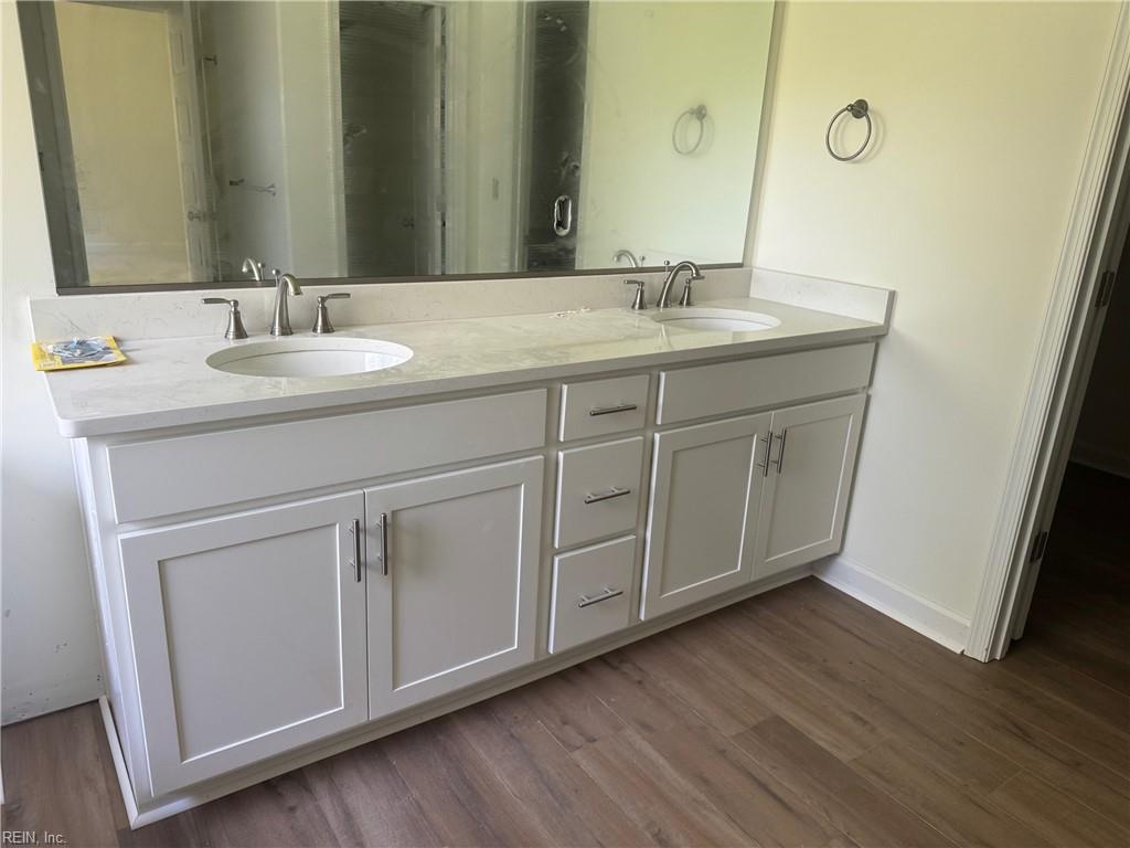 520 W Plantation RD