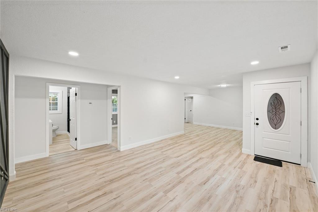 1713 Greenhouse RD