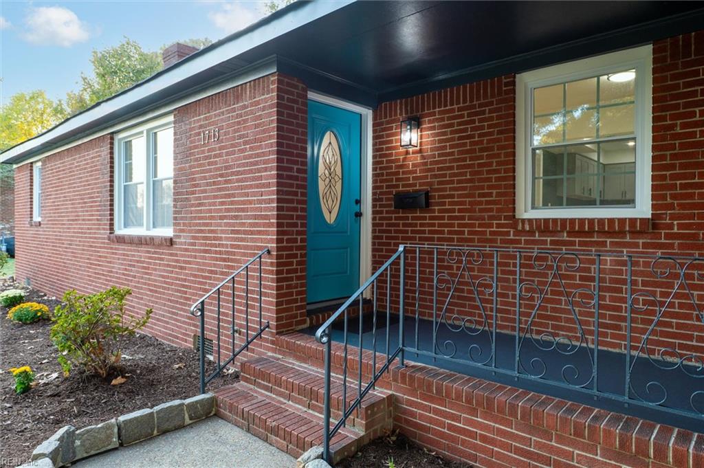1713 Greenhouse RD