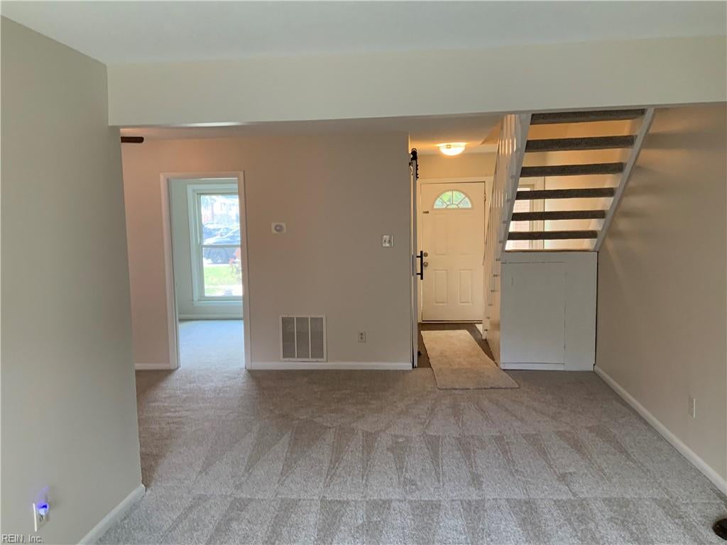 5014 Amboy CT