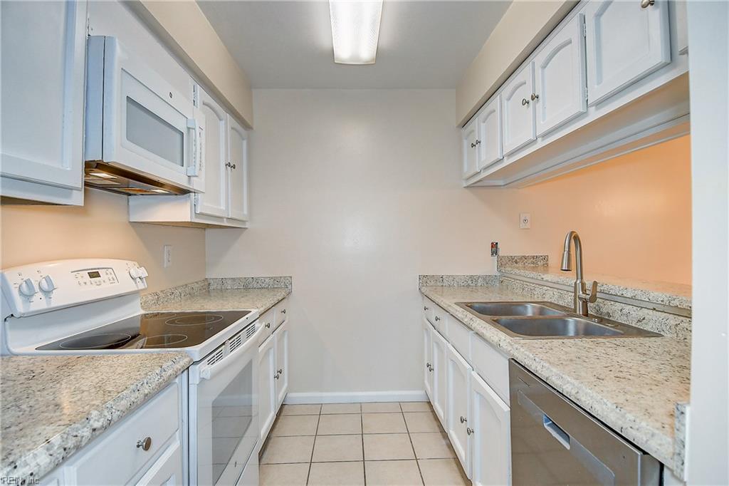 1000 Norfolk AVE #100