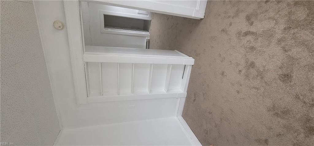 5010 Princess Anne RD E