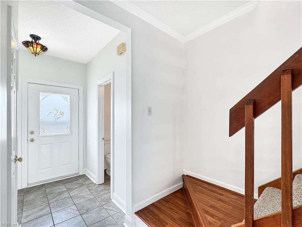 3612 Essex Pond QUAY