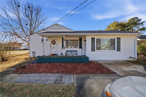 809 Seward LN Virginia Beach VA 23451