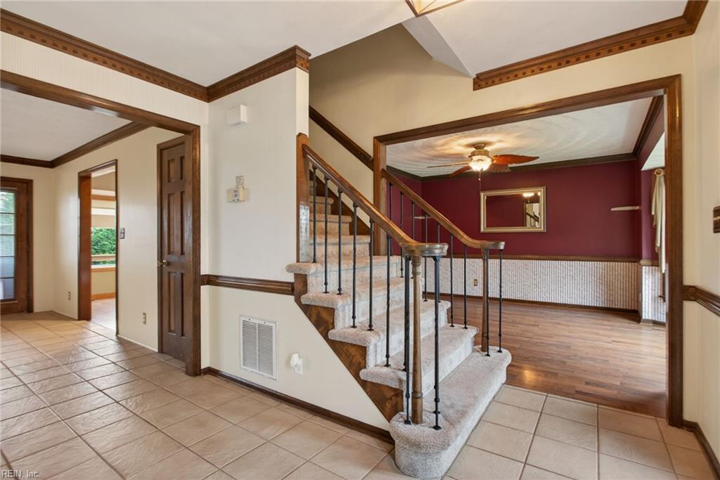 4712 Longmont RD