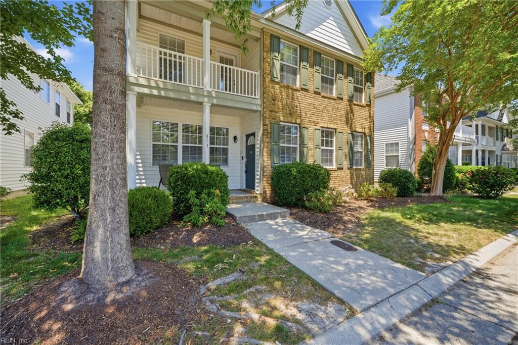 813 Brittlebank DR
