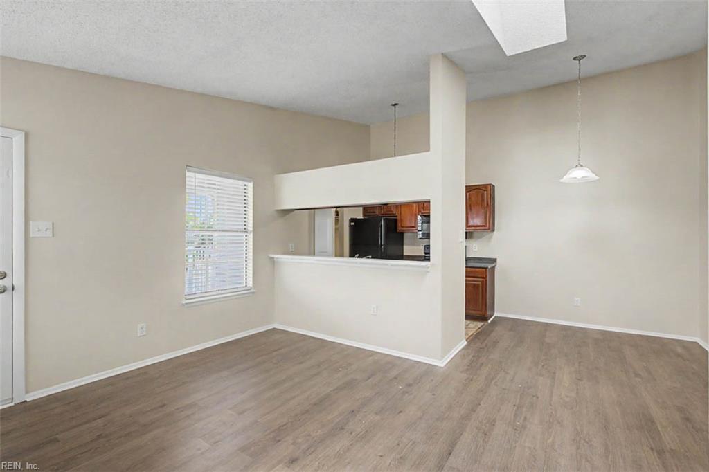5622 Summit ARCH
