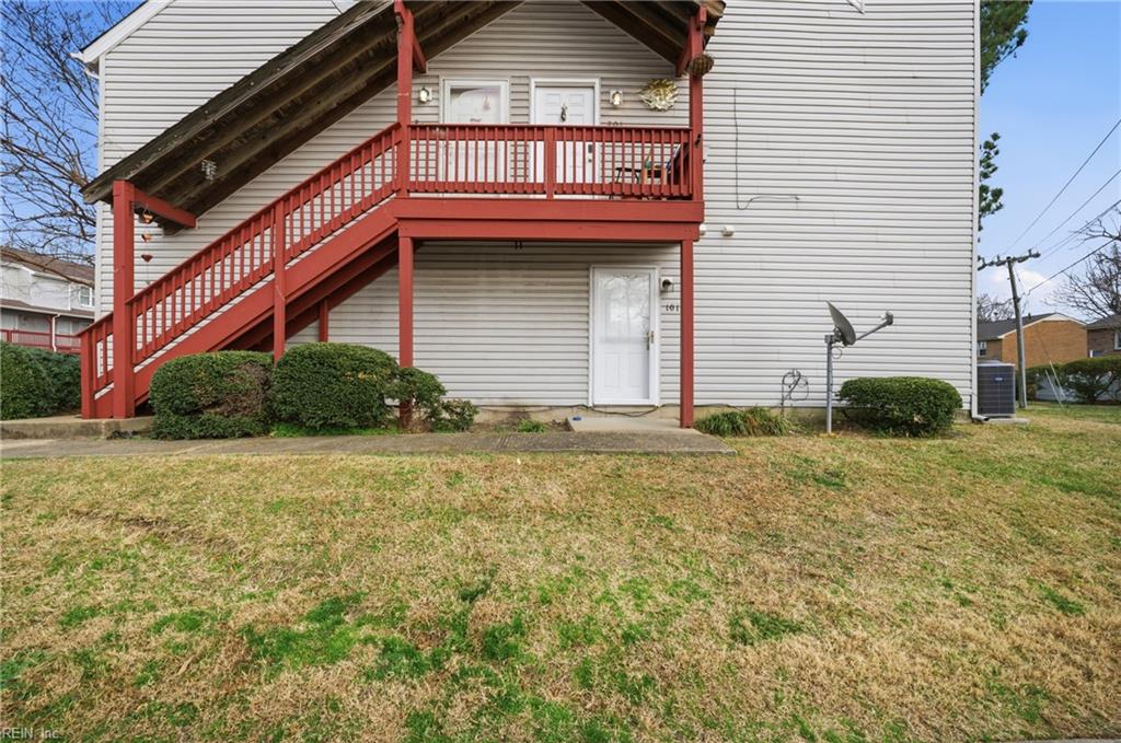 500 Barberton DR 201