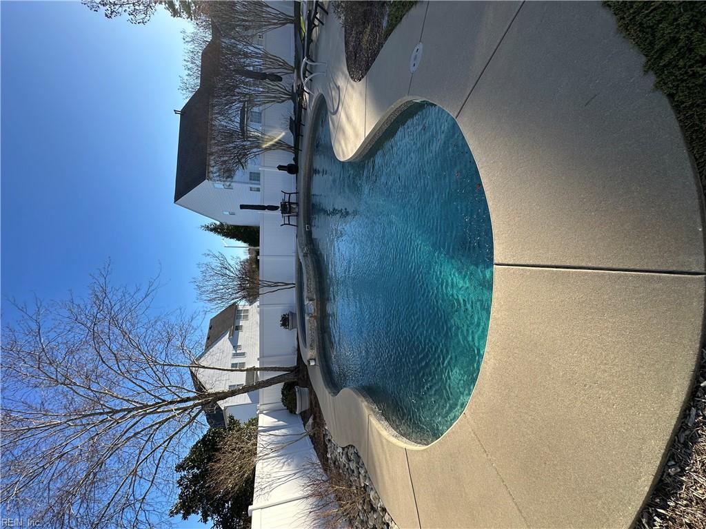 1409 Glenwood Links LN