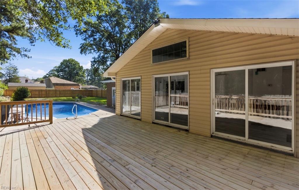 308 Mapleshore DR