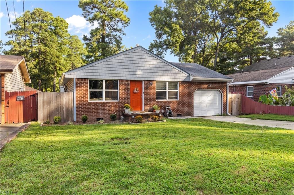 638 Milby DR