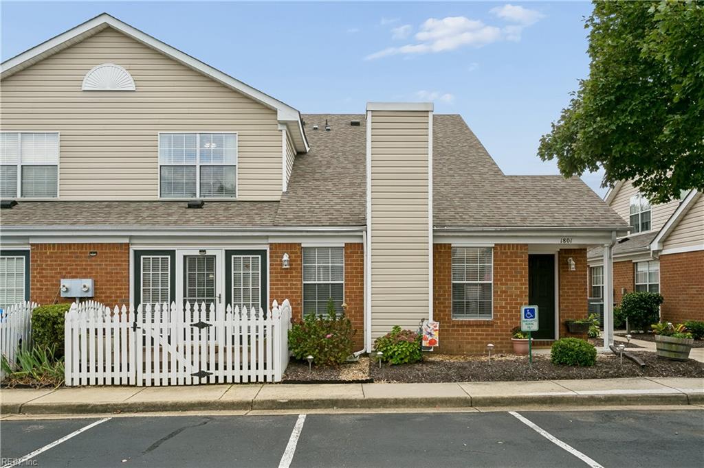 1801 Westgate CIR