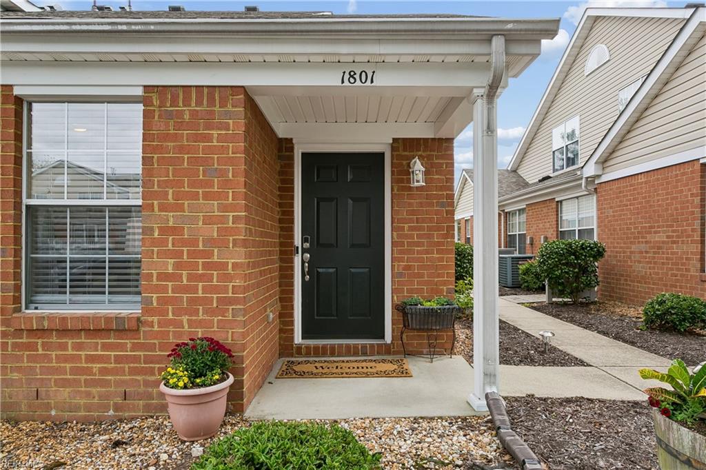 1801 Westgate CIR