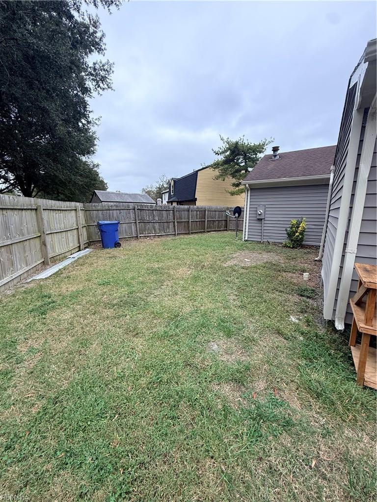 1509 Chessington CT