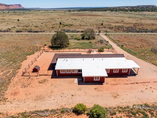 Kanab, Utah 84741, United States, 5 Bedrooms Bedrooms, ,3 BathroomsBathrooms,Residential,Pending,45227