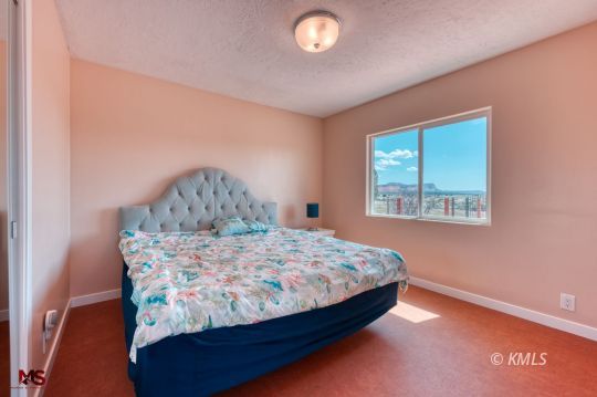 Kanab, Utah 84741, United States, 5 Bedrooms Bedrooms, ,3 BathroomsBathrooms,Residential,Pending,45227