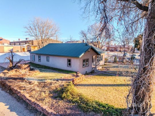 Kanab, Utah 84741, United States, 3 Bedrooms Bedrooms, ,1 BathroomBathrooms,Residential,Pending,17804