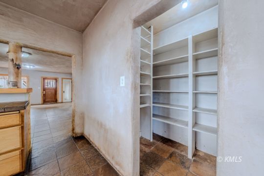 Kanab, Utah 84741, United States, 3 Bedrooms Bedrooms, ,1 BathroomBathrooms,Residential,Pending,17804