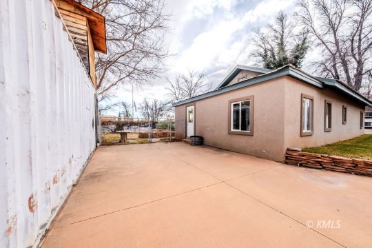 Kanab, Utah 84741, United States, 3 Bedrooms Bedrooms, ,1 BathroomBathrooms,Residential,Pending,17804