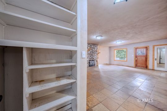 Kanab, Utah 84741, United States, 3 Bedrooms Bedrooms, ,1 BathroomBathrooms,Residential,Pending,17804