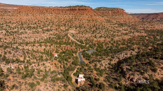 Kanab, Utah 84741, United States, 2 Bedrooms Bedrooms, ,2 BathroomsBathrooms,Residential,Active,244962