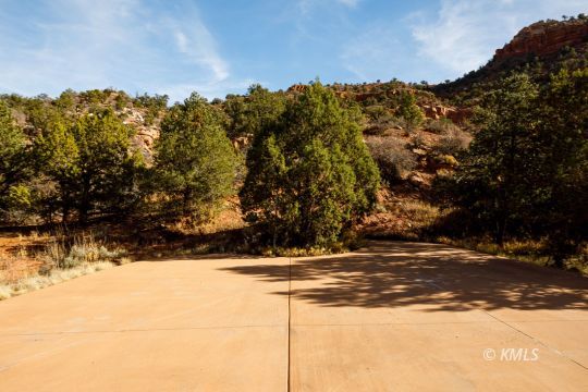 Kanab, Utah 84741, United States, 2 Bedrooms Bedrooms, ,2 BathroomsBathrooms,Residential,Active,244962
