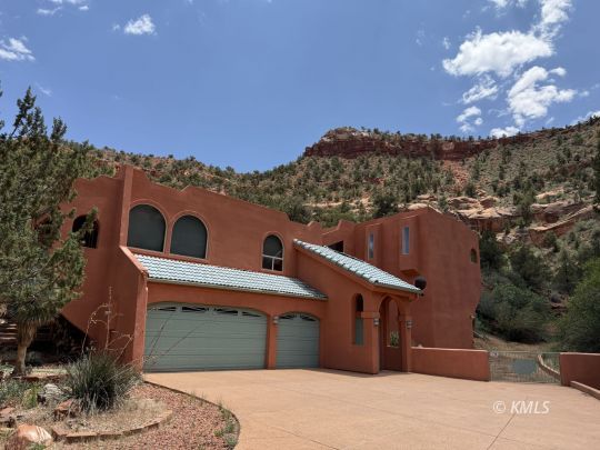 Kanab, Utah 84741, United States, 2 Bedrooms Bedrooms, ,2 BathroomsBathrooms,Residential,Active,244962