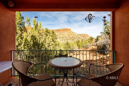 Kanab, Utah 84741, United States, 2 Bedrooms Bedrooms, ,2 BathroomsBathrooms,Residential,Active,244962