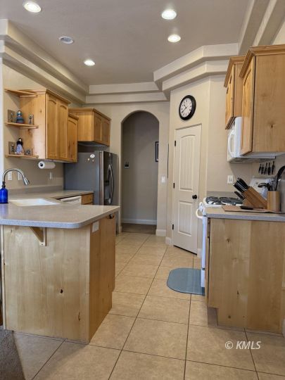 Kanab, Utah 84741, United States, 3 Bedrooms Bedrooms, ,2 BathroomsBathrooms,Residential,Active,96842