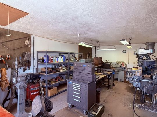 Kanab, Utah 84741, United States, 3 Bedrooms Bedrooms, ,2 BathroomsBathrooms,Residential,Active,243110