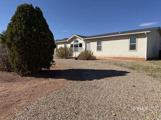 Kanab, Utah 84741, United States, 3 Bedrooms Bedrooms, ,2 BathroomsBathrooms,Residential,Active,243110