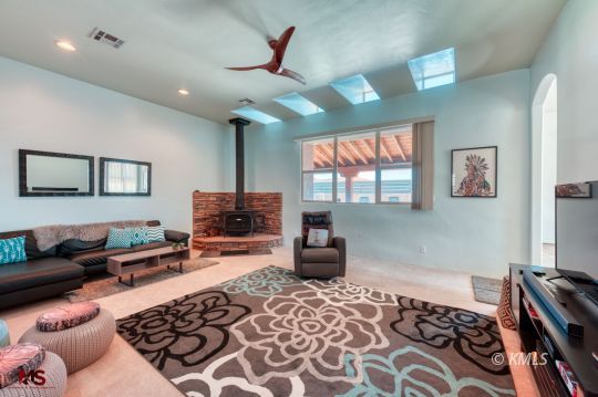 Kanab, Utah 84741, United States, 3 Bedrooms Bedrooms, ,2 BathroomsBathrooms,Residential,Active,42735