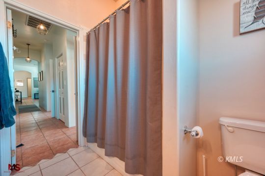 Kanab, Utah 84741, United States, 3 Bedrooms Bedrooms, ,2 BathroomsBathrooms,Residential,Active,42735