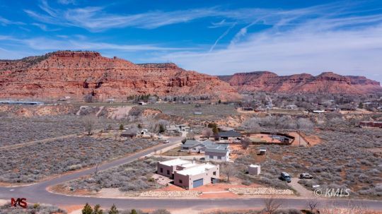 Kanab, Utah 84741, United States, 3 Bedrooms Bedrooms, ,2 BathroomsBathrooms,Residential,Active,42735
