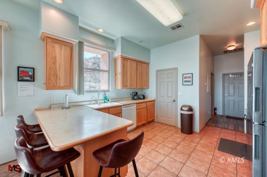 Kanab, Utah 84741, United States, 3 Bedrooms Bedrooms, ,2 BathroomsBathrooms,Residential,Active,42735
