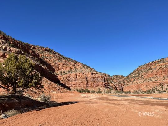 Kanab, Utah 84741, United States, ,Land,Pending,85437
