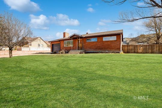 Glendale, Utah 84729, United States, 3 Bedrooms Bedrooms, ,2 BathroomsBathrooms,Residential,Pending,23635