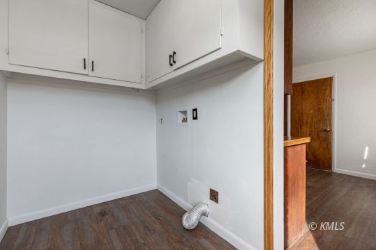 Glendale, Utah 84729, United States, 3 Bedrooms Bedrooms, ,2 BathroomsBathrooms,Residential,Pending,23635