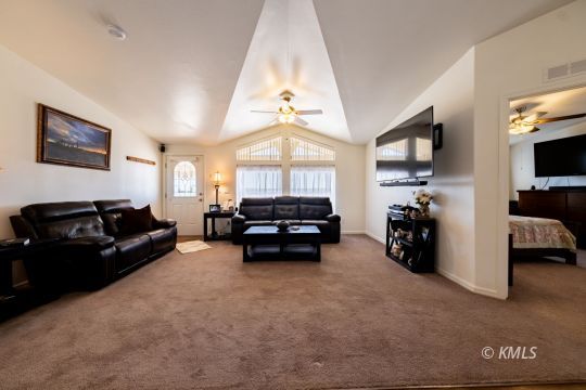 Kanab, Utah 84741, United States, 3 Bedrooms Bedrooms, ,2 BathroomsBathrooms,Residential,Active,22602