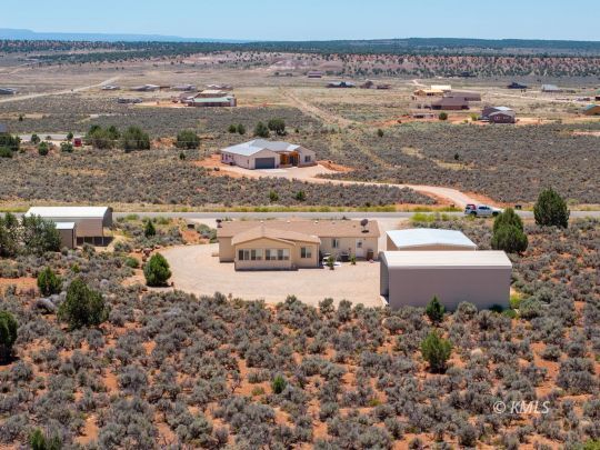 Kanab, Utah 84741, United States, 3 Bedrooms Bedrooms, ,2 BathroomsBathrooms,Residential,Active,22602