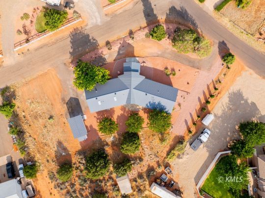 Kanab, Utah 84741, United States, 4 Bedrooms Bedrooms, ,3 BathroomsBathrooms,Residential,Active,51956