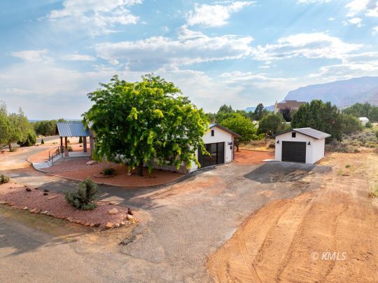 Kanab, Utah 84741, United States, 4 Bedrooms Bedrooms, ,3 BathroomsBathrooms,Residential,Active,51956