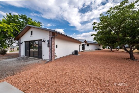 Kanab, Utah 84741, United States, 4 Bedrooms Bedrooms, ,3 BathroomsBathrooms,Residential,Active,51956