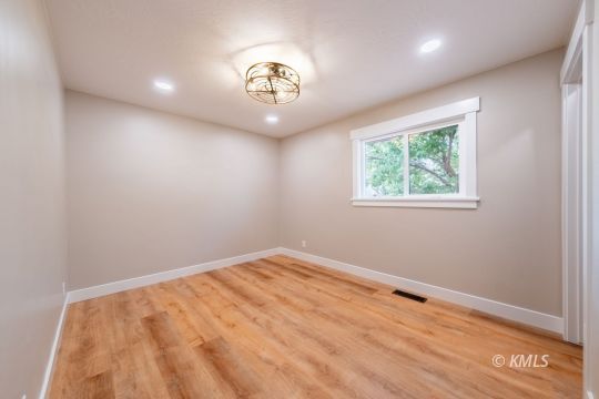 Kanab, Utah 84741, United States, 4 Bedrooms Bedrooms, ,3 BathroomsBathrooms,Residential,Active,51956