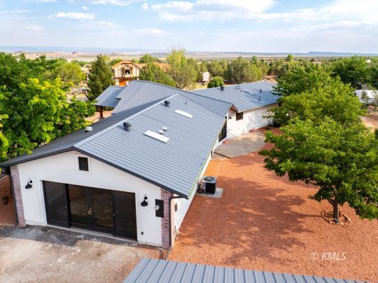 Kanab, Utah 84741, United States, 4 Bedrooms Bedrooms, ,3 BathroomsBathrooms,Residential,Active,51956