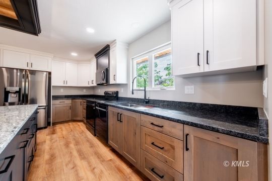 Kanab, Utah 84741, United States, 4 Bedrooms Bedrooms, ,3 BathroomsBathrooms,Residential,Active,51956