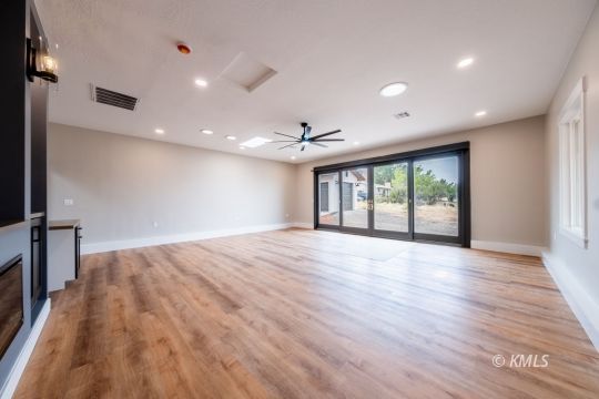 Kanab, Utah 84741, United States, 4 Bedrooms Bedrooms, ,3 BathroomsBathrooms,Residential,Active,51956