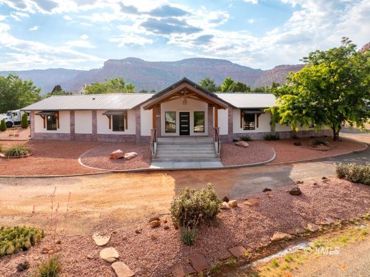 Kanab, Utah 84741, United States, 4 Bedrooms Bedrooms, ,3 BathroomsBathrooms,Residential,Active,51956