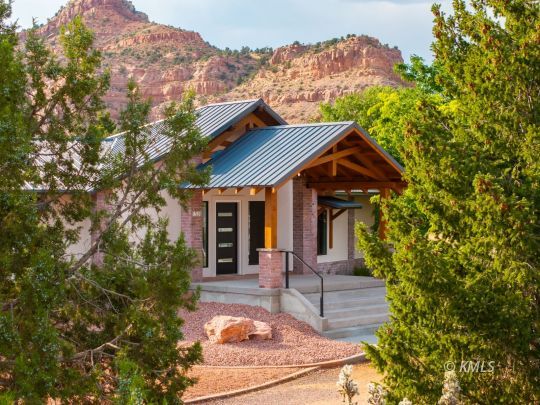 Kanab, Utah 84741, United States, 4 Bedrooms Bedrooms, ,3 BathroomsBathrooms,Residential,Active,51956