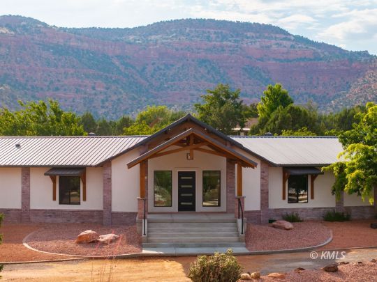 Kanab, Utah 84741, United States, 4 Bedrooms Bedrooms, ,3 BathroomsBathrooms,Residential,Active,51956